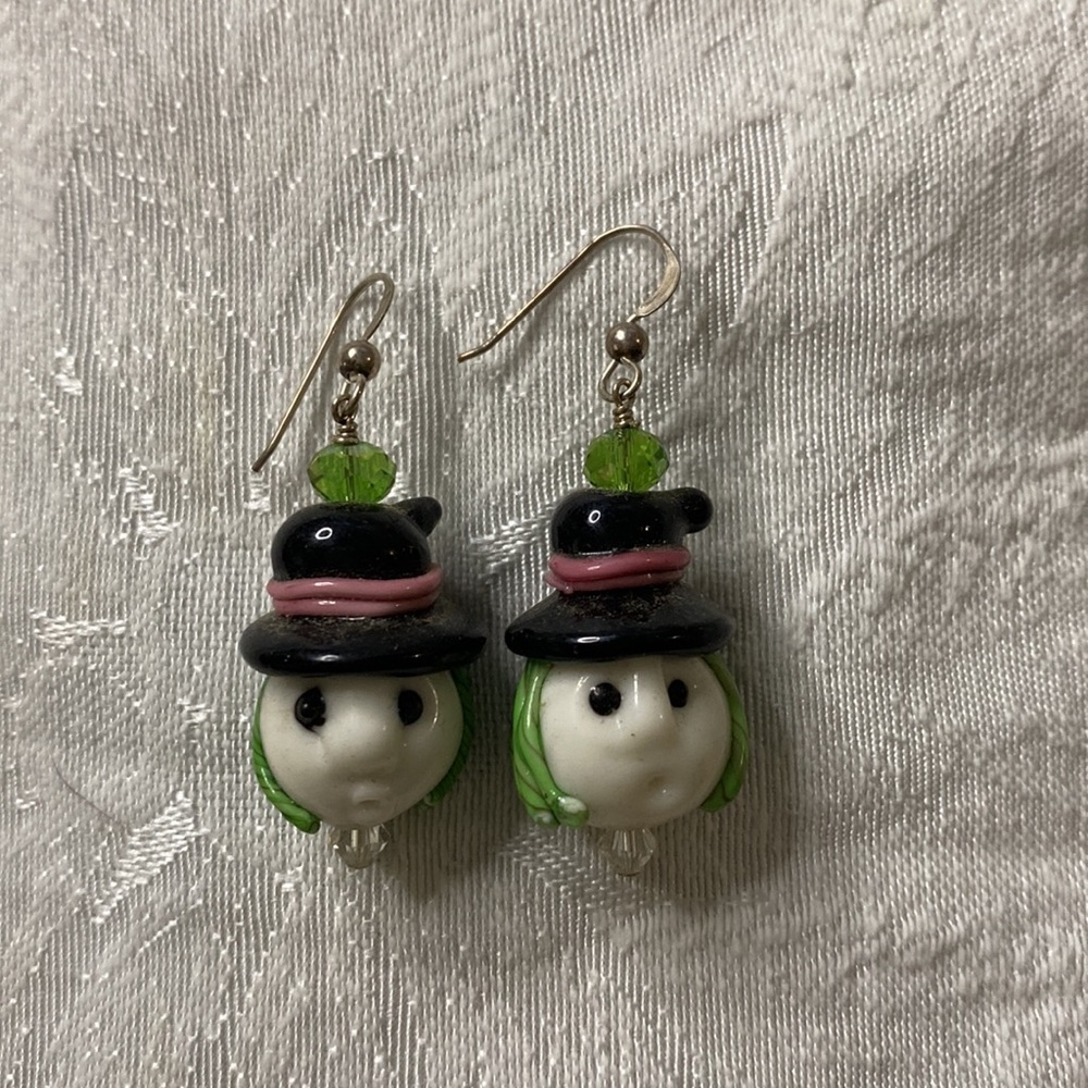 Handcrafted Witches Head Earrings - Picture 3 of 4